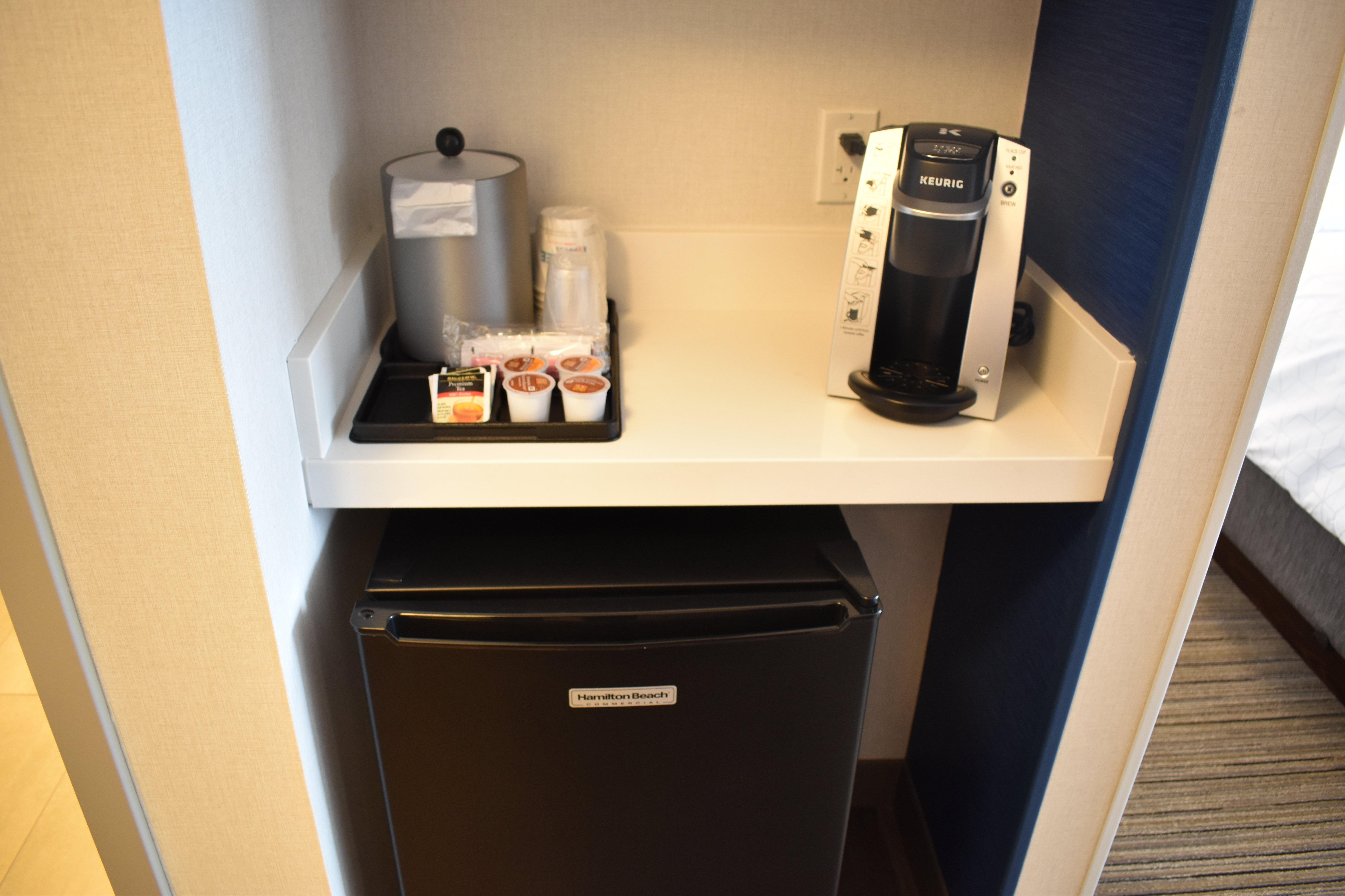 Holiday Inn Express & Suites - Boston South - Randolph By Ihg Экстерьер фото